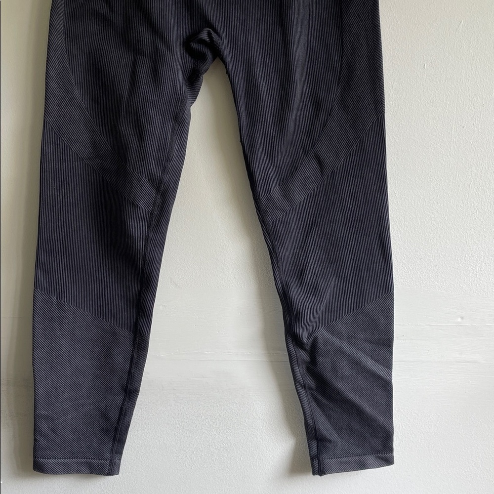 JoyLab Charcoal Ribbed Leggings Size Large - Picture 6 of 10